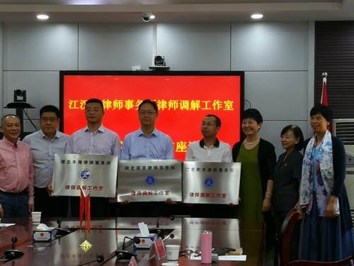 合影1.jpg